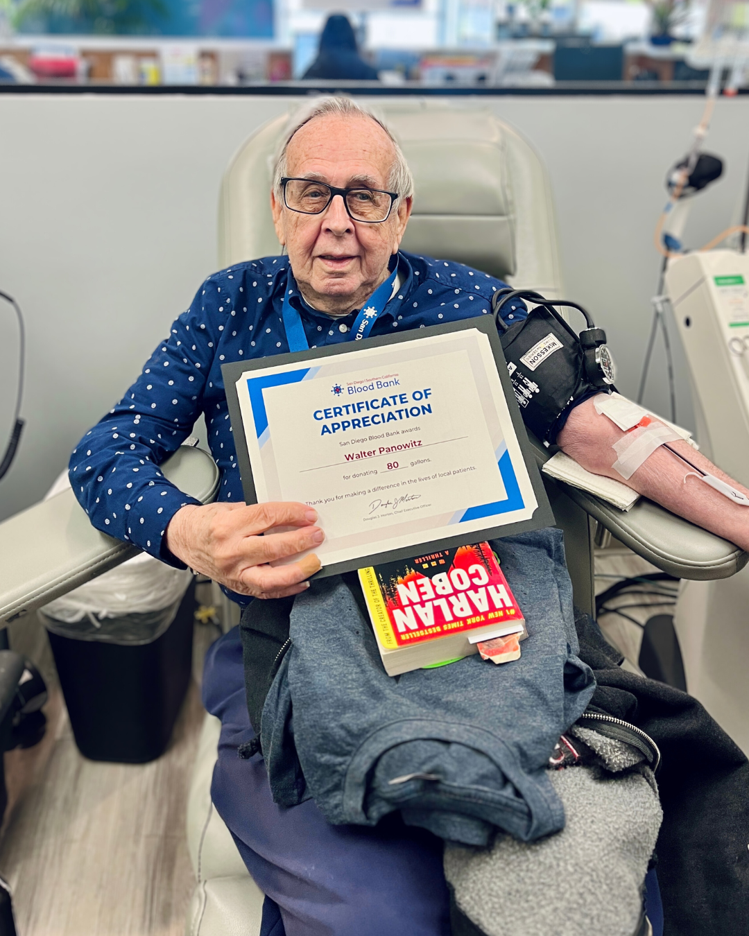 Walter P celebrates 80 gallons and 30 years of volunteering with San Diego Blood Bank!